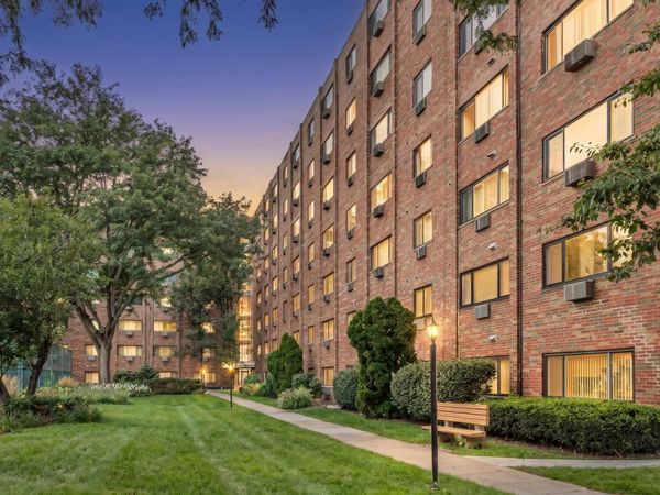 5358 N Cumberland Avenue, Unit 421, Chicago, IL 60656