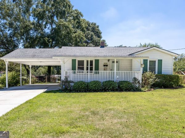1024 Oakdale Drive SE, Smyrna, GA 30080