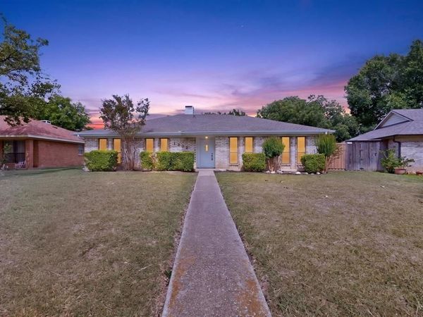 1302 N Yale Boulevard, Richardson, TX 75081