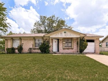 6419 Gentle River Drive, Dallas, TX 75241
