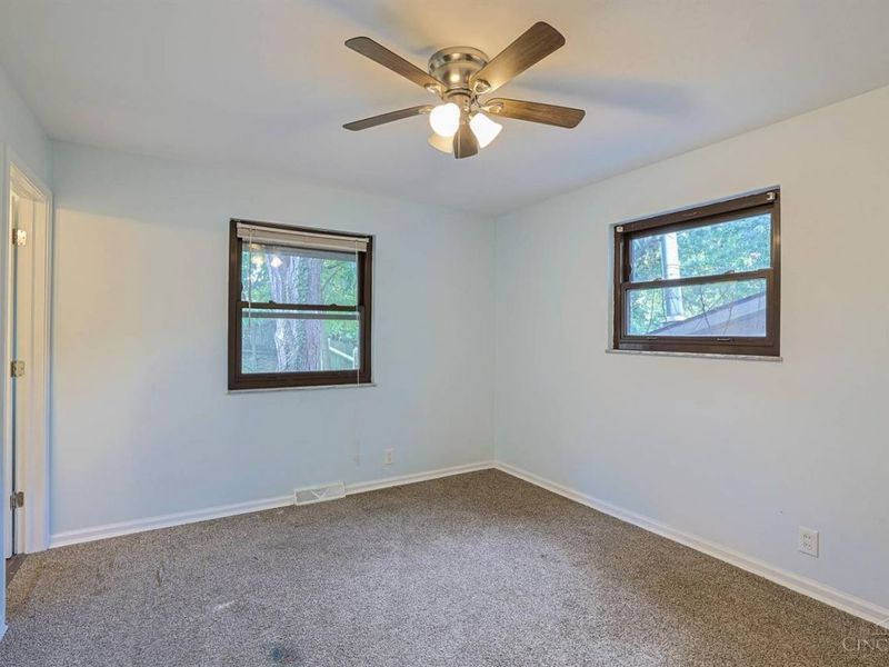 716 Cranford Drive, Forest Park, OH 45240 Photo 13