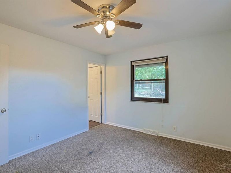 716 Cranford Drive, Forest Park, OH 45240 Photo 14