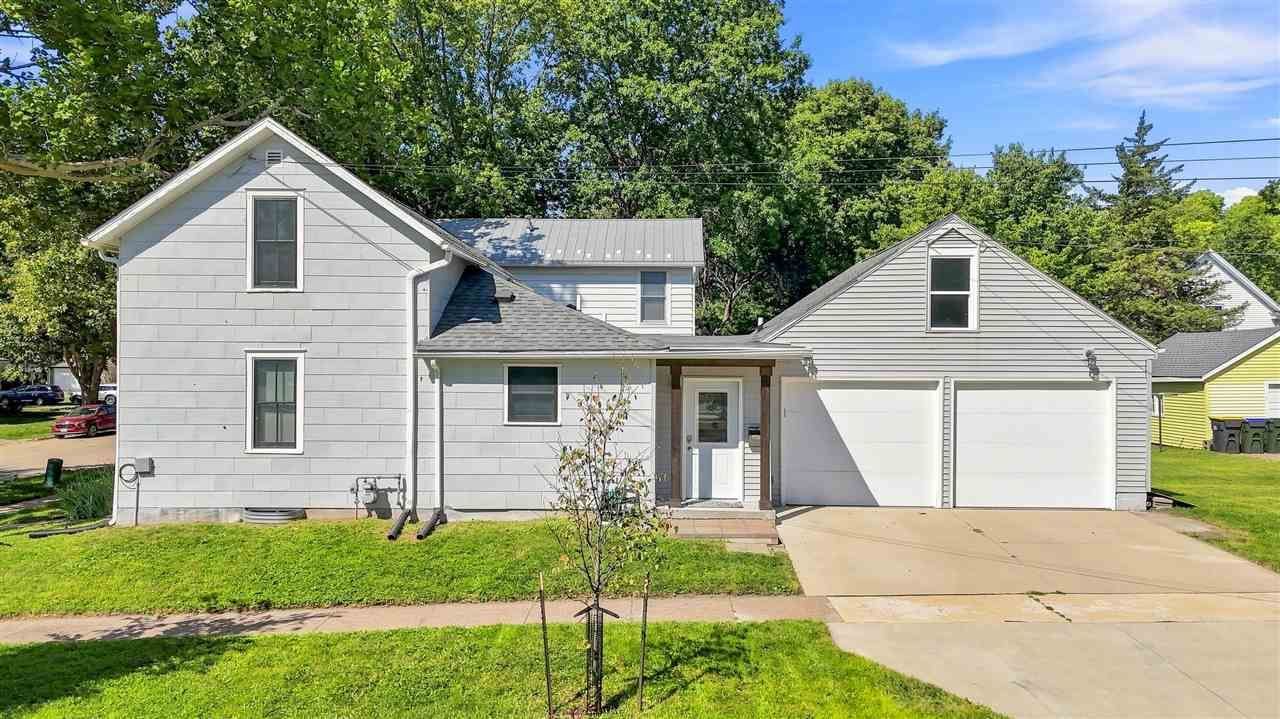 516 Fairchild St, Iowa City, IA 52245 Main Photo