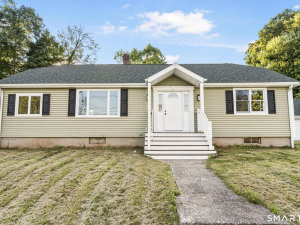 8 North, Wallingford, CT 06492