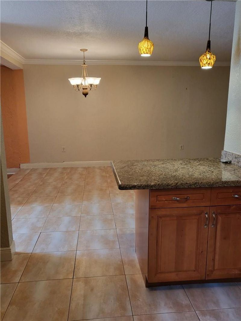 780 NE 199th Street, Unit 101E, Miami, FL 33179 Photo