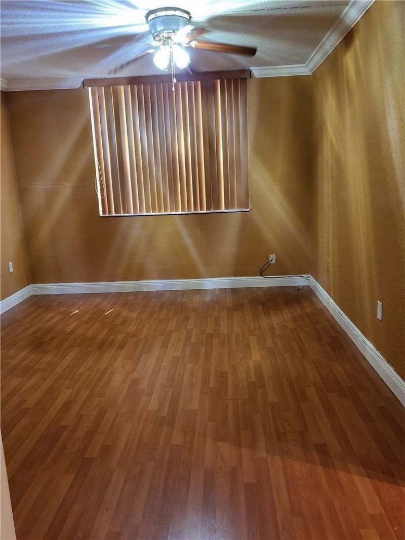 780 NE 199th Street, Unit 101E, Miami, FL 33179 Photo