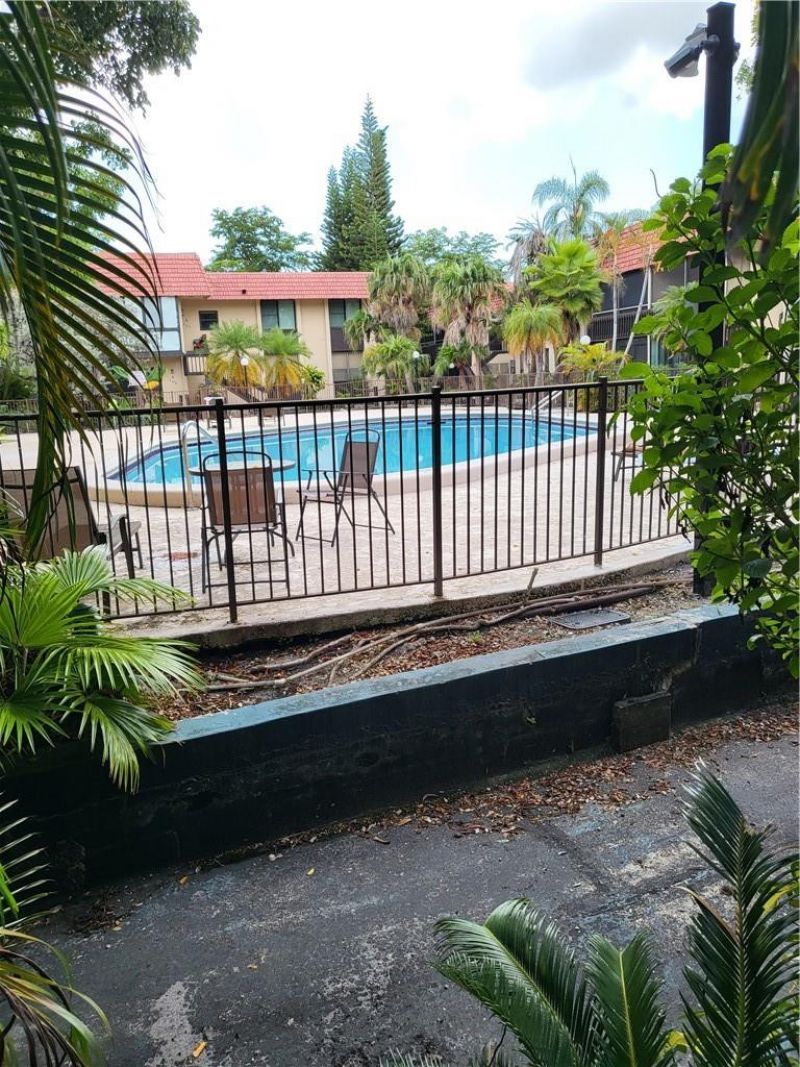 780 NE 199th Street, Unit 101E, Miami, FL 33179 Photo