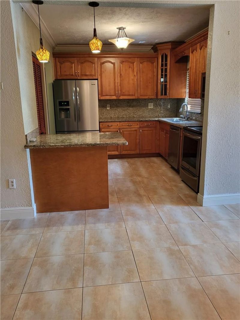 780 NE 199th Street, Unit 101E, Miami, FL 33179 Photo