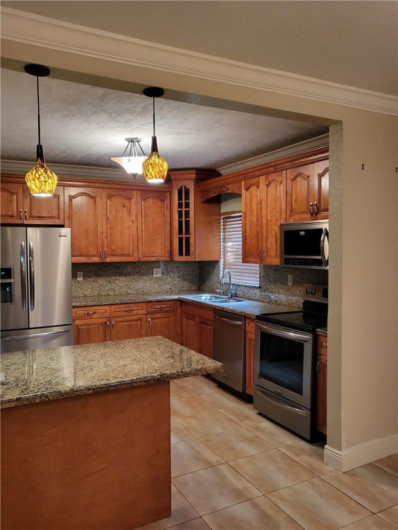 780 NE 199th Street, Unit 101E, Miami, FL 33179 Photo