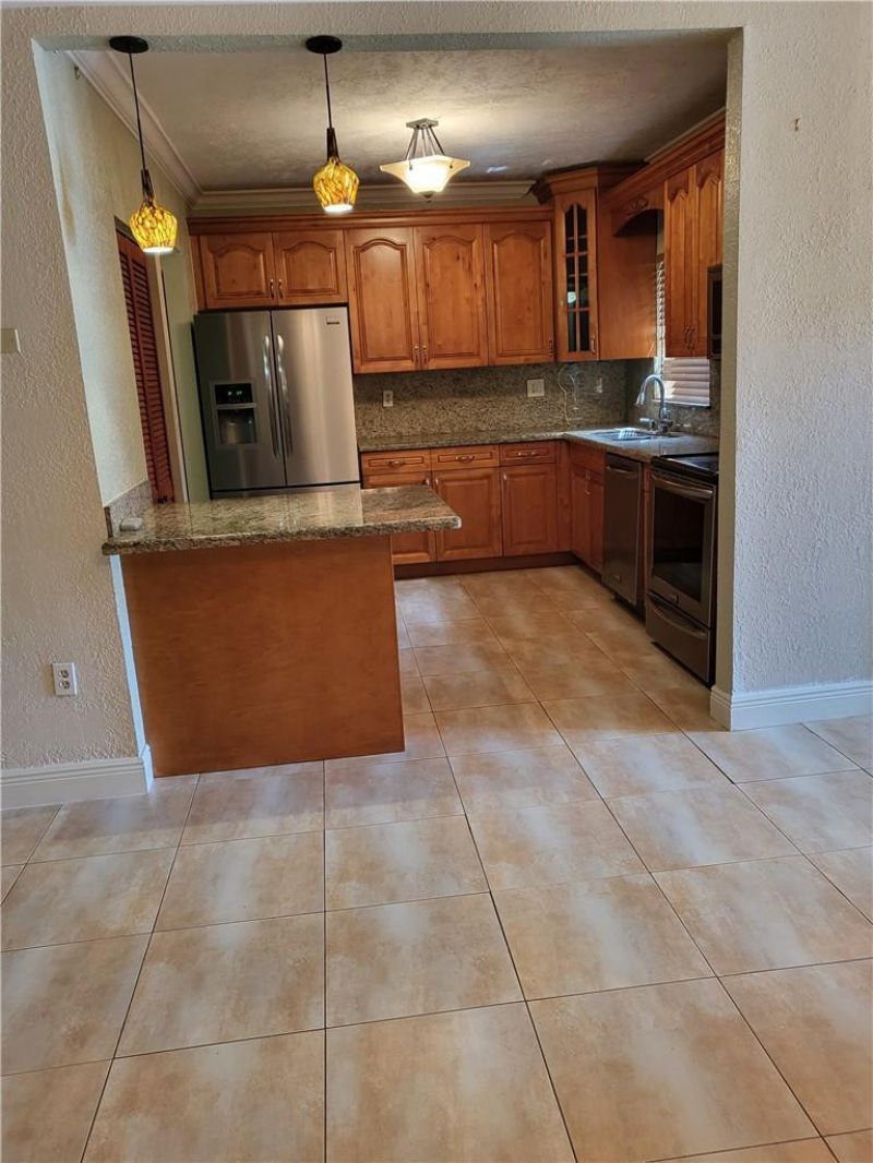 780 NE 199th Street, Unit 101E, Miami, FL 33179 Photo