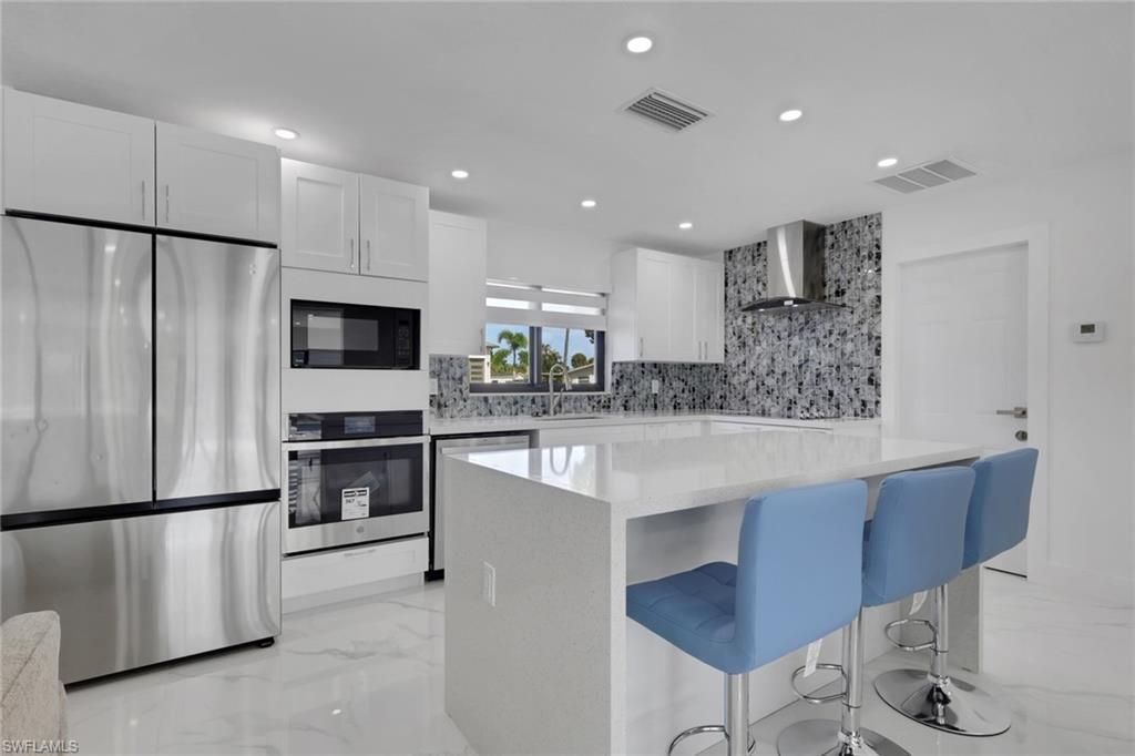 5313 Bayview Ct , Cape Coral, FL 33904 Photo