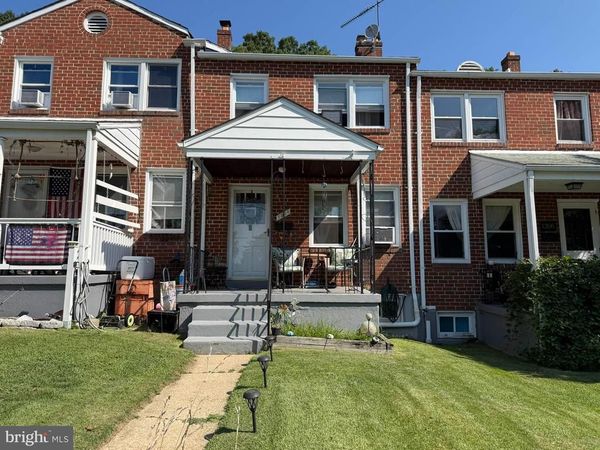 1204 ELM ROAD , HALETHORPE, MD 21227