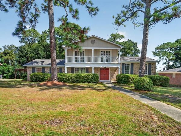 133 Pineridge Road, Daphne, AL 36526