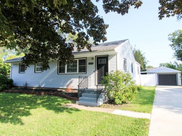 202 W Strub Road, Sandusky, OH 44870