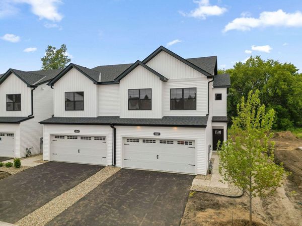 1051 130th Court E, Rosemount, MN 55068