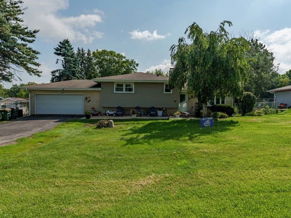 2N565 Euclid Avenue , Glen Ellyn, IL 60137