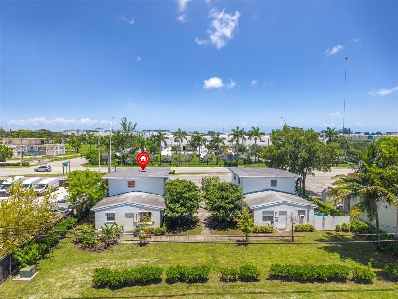 3740 W Hallandale Beach Blvd, Hollywood, FL 33023 Photo
