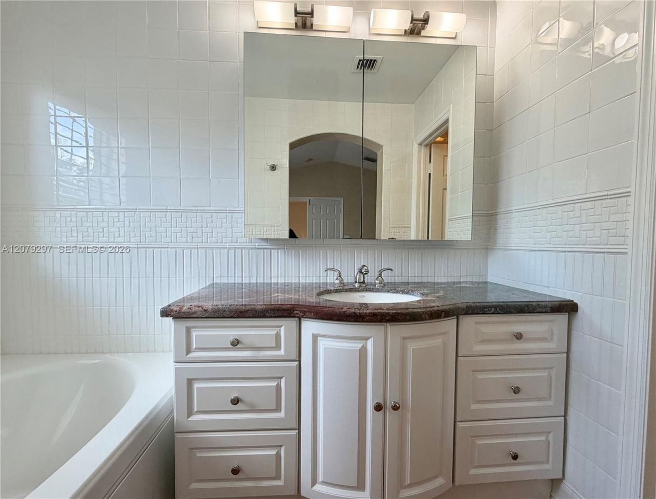 1135 Cliffrose St, Hollywood, FL 33019 Photo
