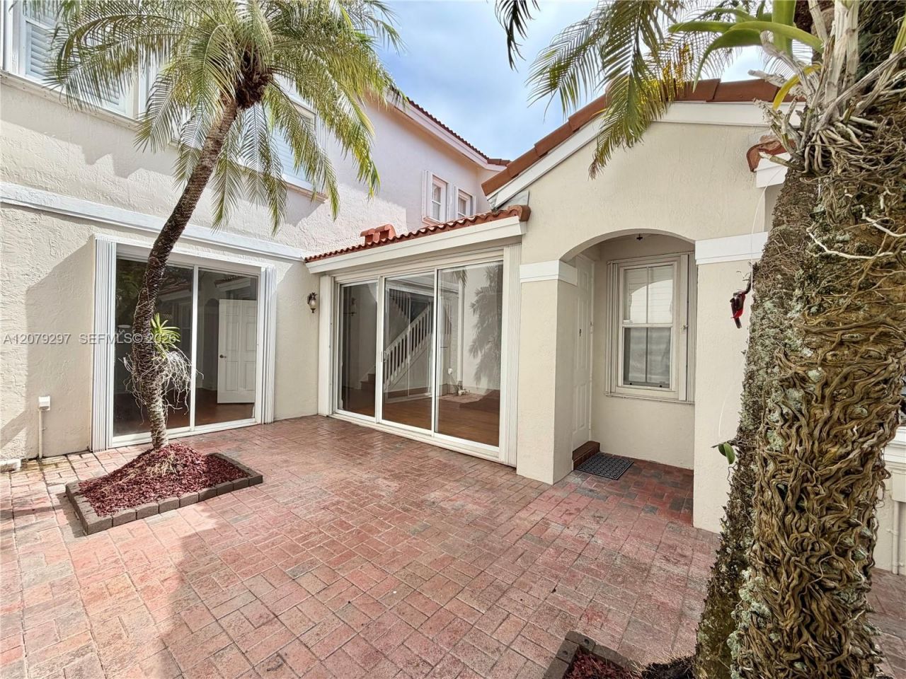 1135 Cliffrose St, Hollywood, FL 33019 Photo
