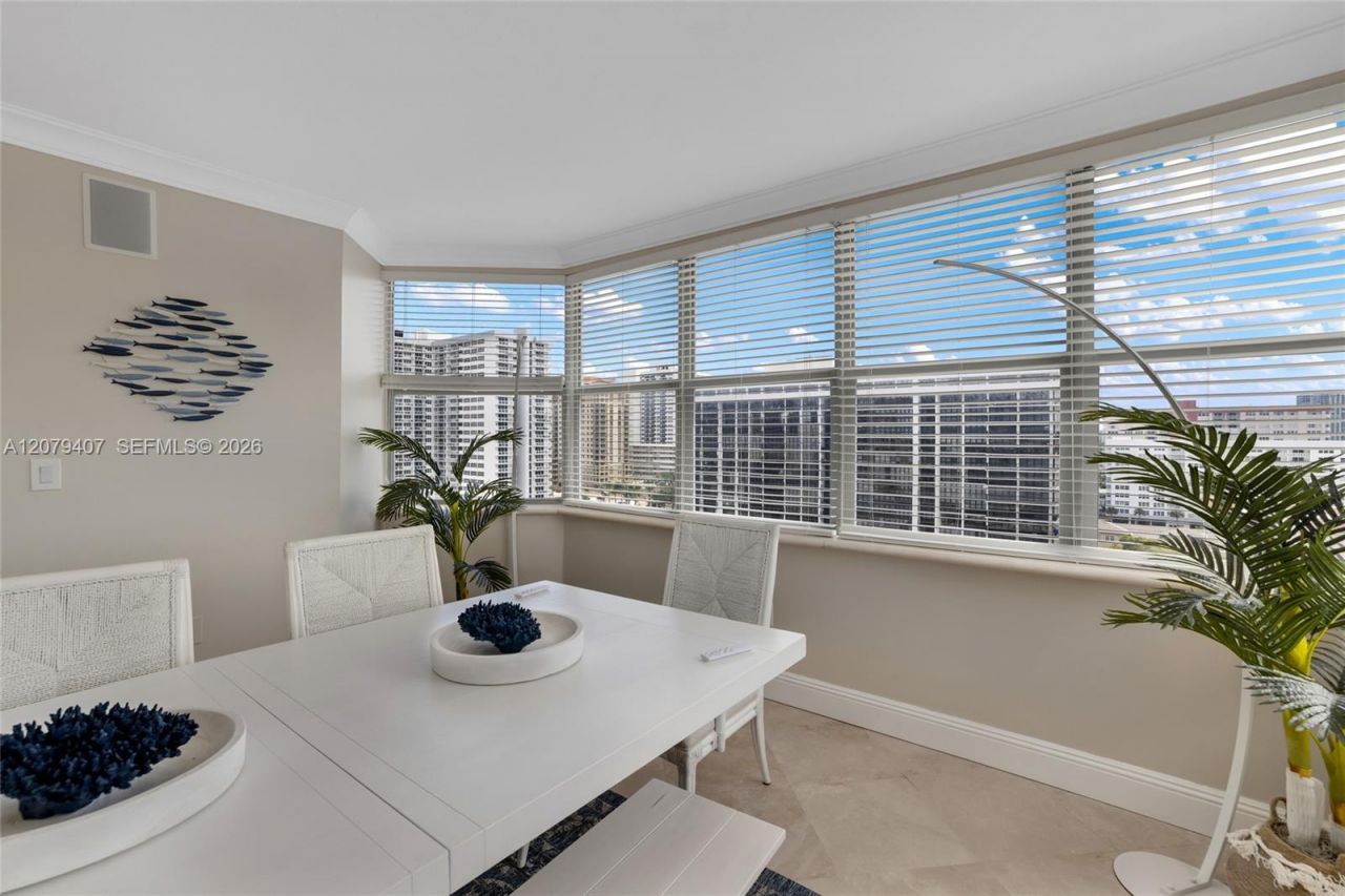 1985 S Ocean Dr, Unit 10E, Hallandale Beach, FL 33009 Photo