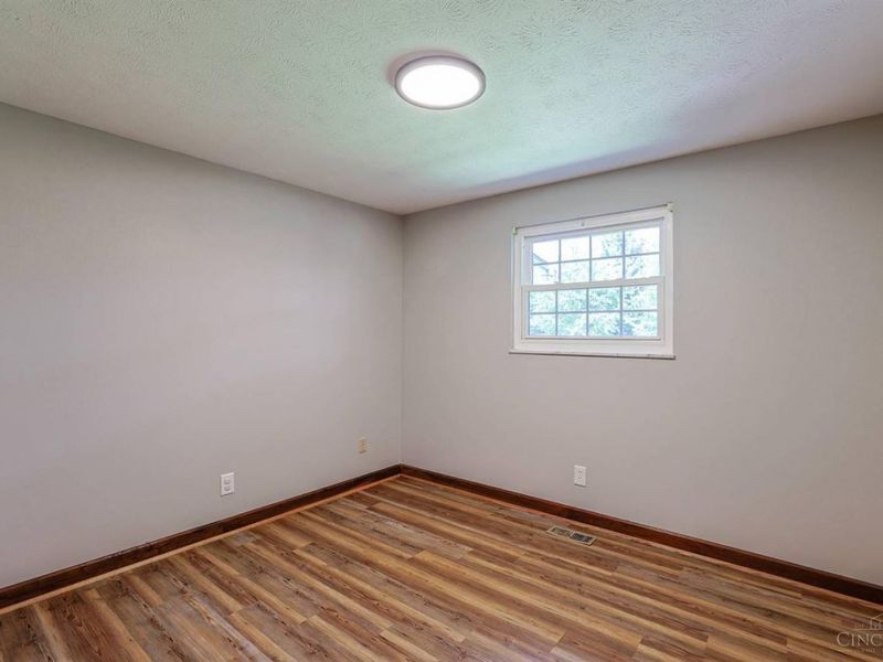 8047 Bethany Road, Liberty Township, OH 45044 Photo 21