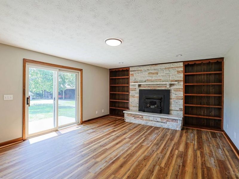 8047 Bethany Road, Liberty Township, OH 45044 Photo 8