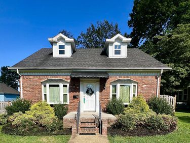 516 S 3rd Street, Mayfield, KY 42066