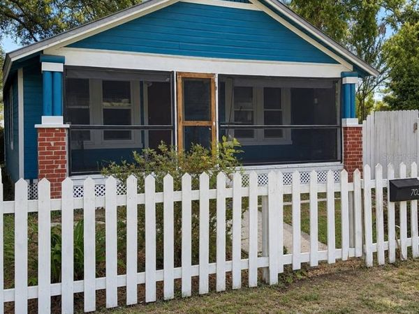 703 SW 5TH STREET , GAINESVILLE, FL 32601