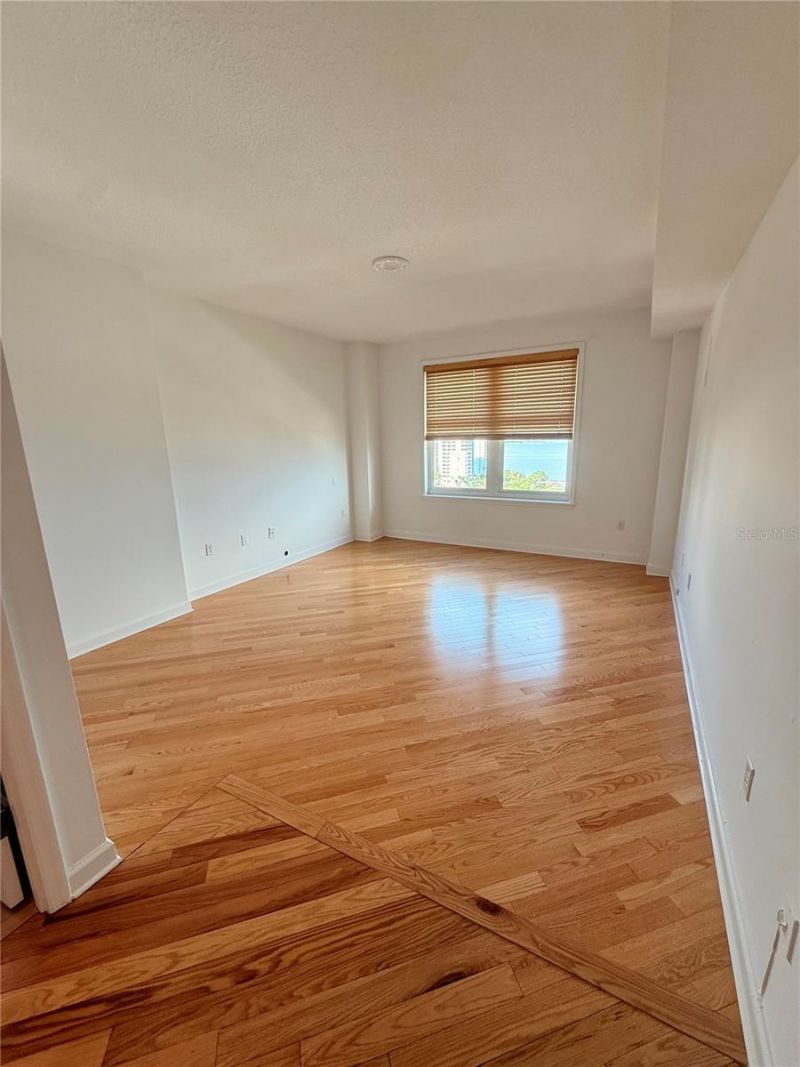 750 N Tamiami Trail , Unit 1609, Sarasota, FL 34236 Photo
