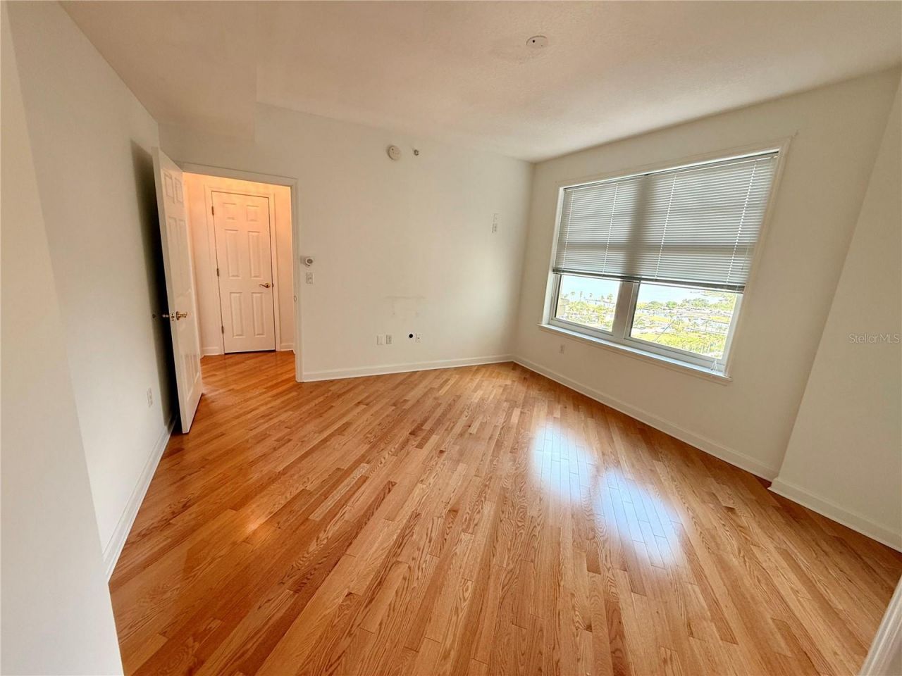 750 N Tamiami Trail , Unit 1609, Sarasota, FL 34236 Photo