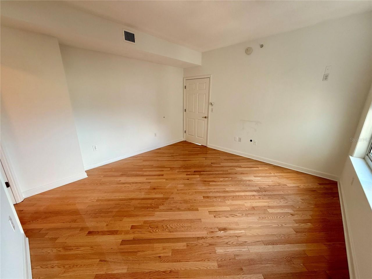 750 N Tamiami Trail , Unit 1609, Sarasota, FL 34236 Photo