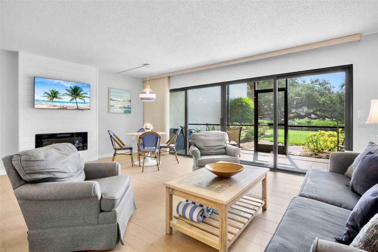 1600 Cove II Place, Unit 412, Sarasota, FL 34242 Photo