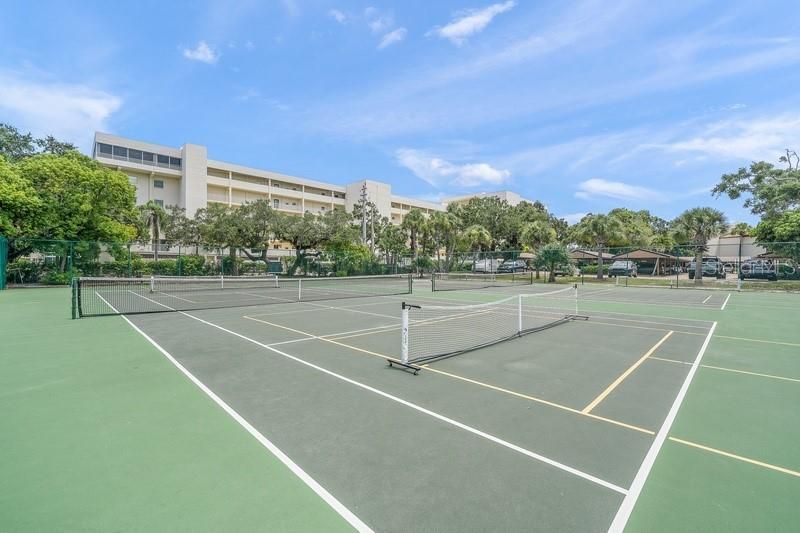 1600 Cove II Place, Unit 412, Sarasota, FL 34242 Photo