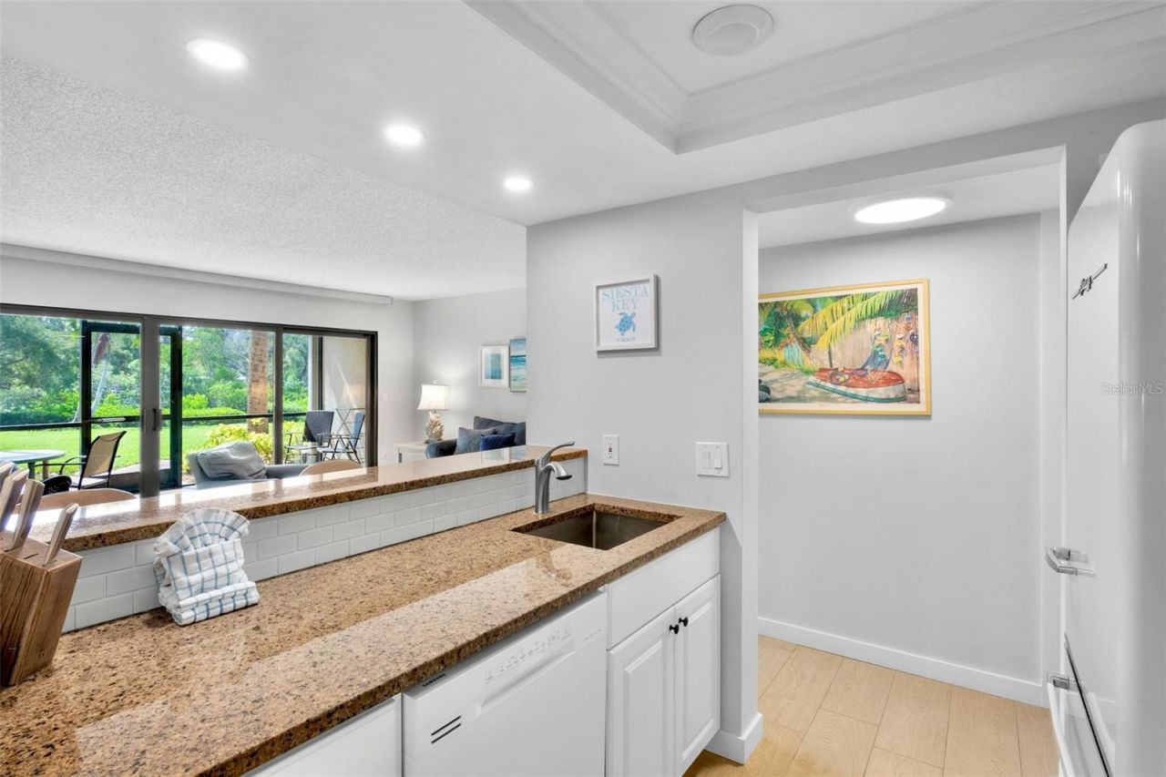 1600 Cove II Place, Unit 412, Sarasota, FL 34242 Photo