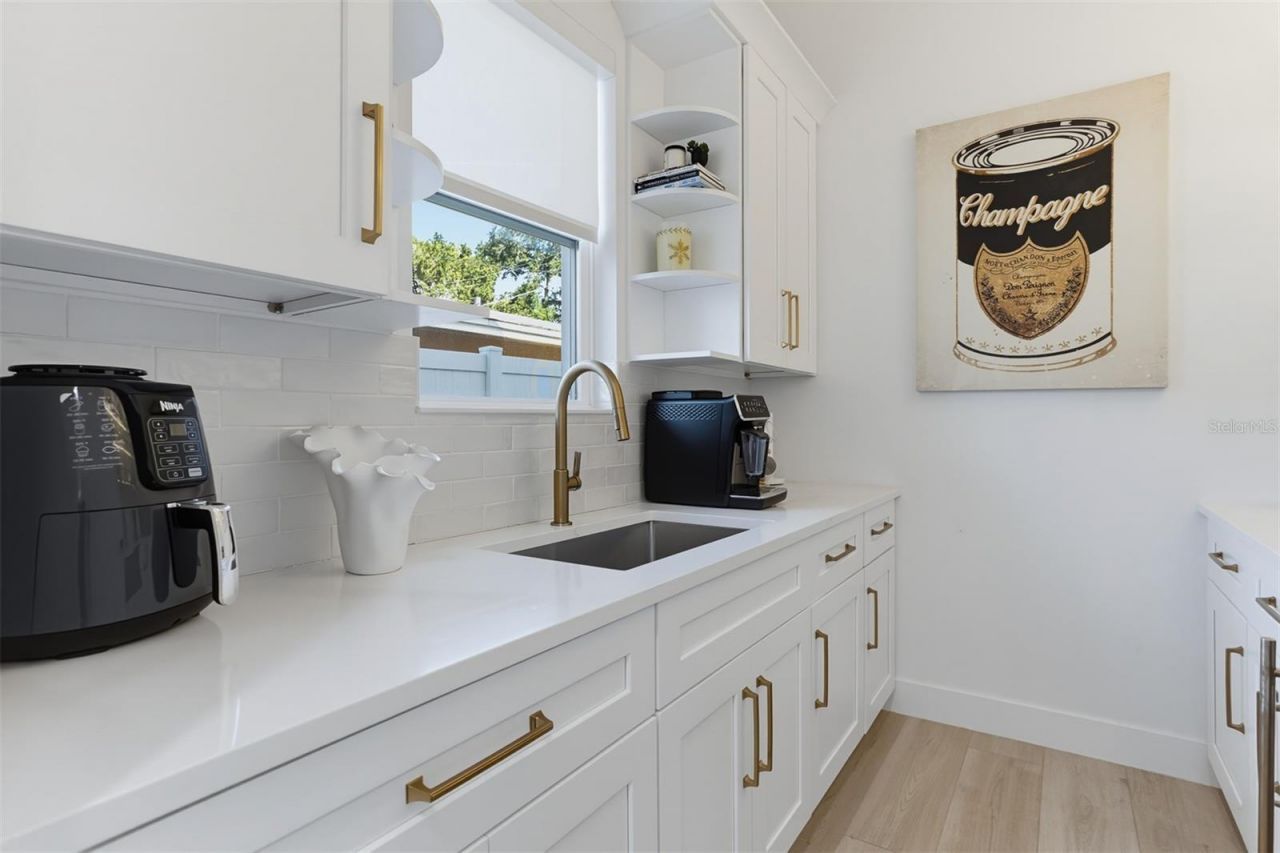 3206 W Arch Street, Tampa, FL 33607 Photo
