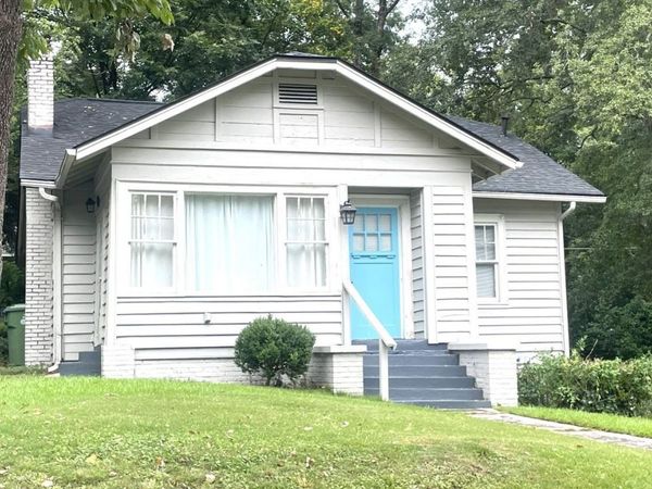770 N Evelyn Place NW, Atlanta, GA 30318