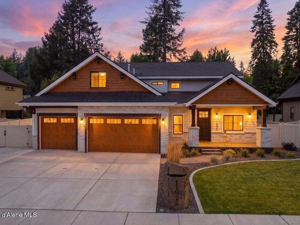 11925 N Rocking R RD, Hayden, ID 83835