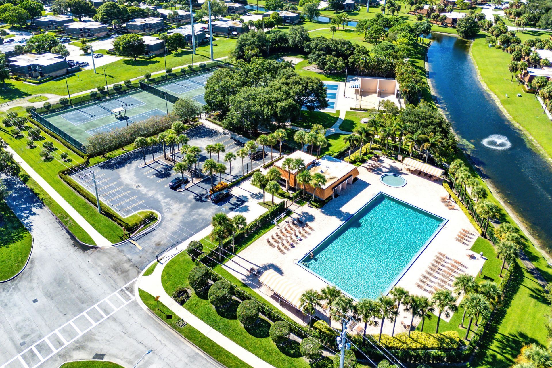 1961 Brandywine Road, Unit 304, West Palm Beach, FL 33409 Photo