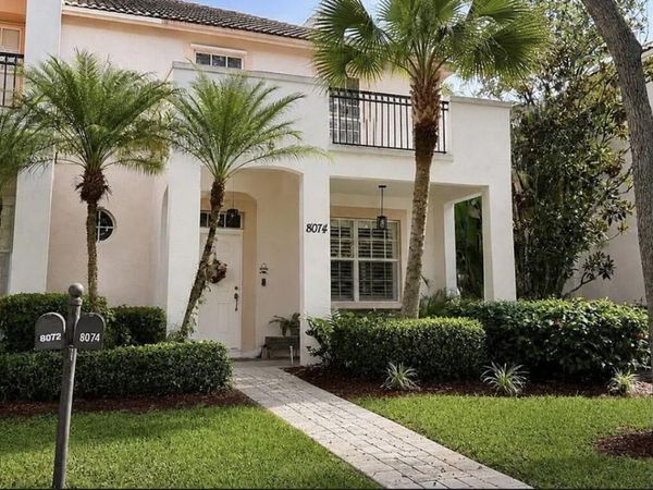 8074 MURANO Circle, Palm Beach Gardens, FL 33418