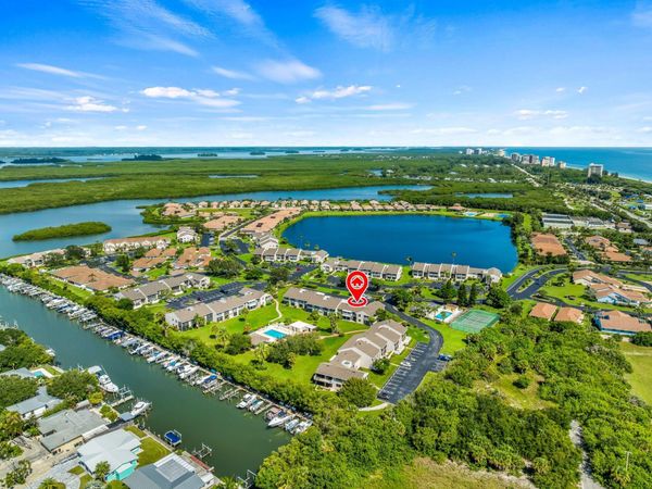 3209 S Lakeview Circle, Unit 8202, Hutchinson Island, FL 34949