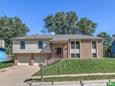 3412 Leawood Drive, Bellevue, NE 68123