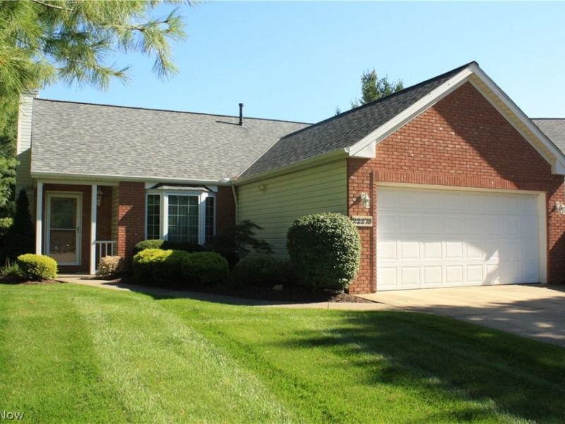 22275 Harvest Oval, Strongsville, OH 44149 Photo 2