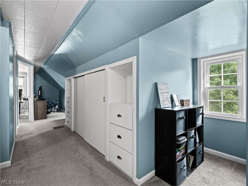16087 Brinbourne Avenue, Middleburg Heights, OH 44130 Photo 31