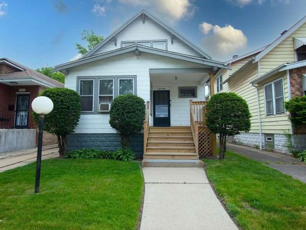 12018 S Wentworth Avenue , Chicago, IL 60628
