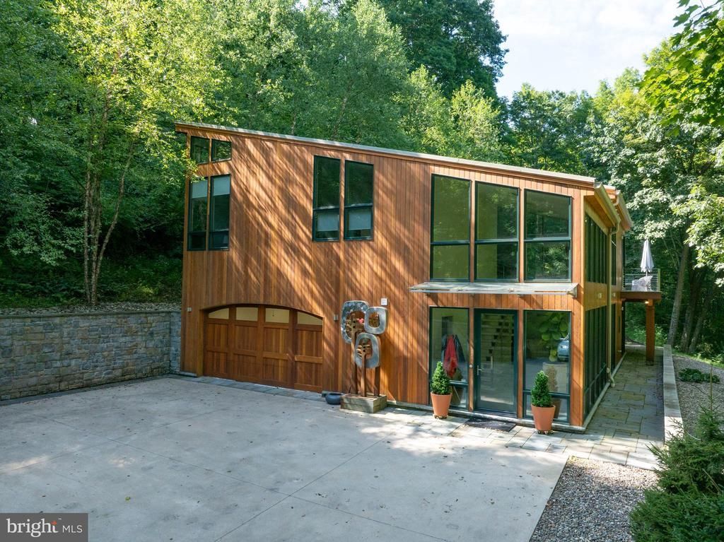 128 OLD RAILROAD LANE , PORT MATILDA, PA 16870
