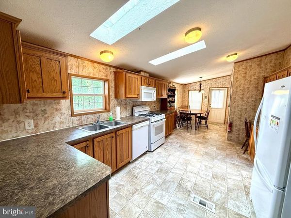 212 HOPE DRIVE, NEW RINGGOLD, PA 17960