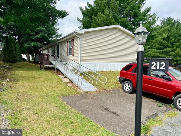 212 HOPE DRIVE, NEW RINGGOLD, PA 17960
