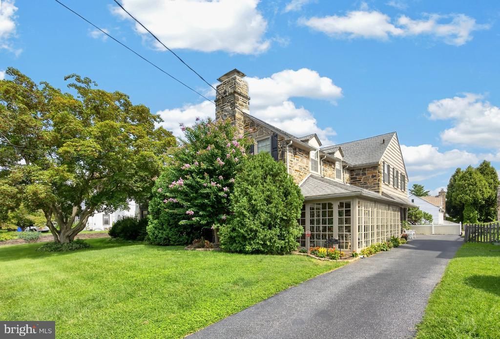 319 WAYNE AVENUE, LANSDOWNE, PA 19050