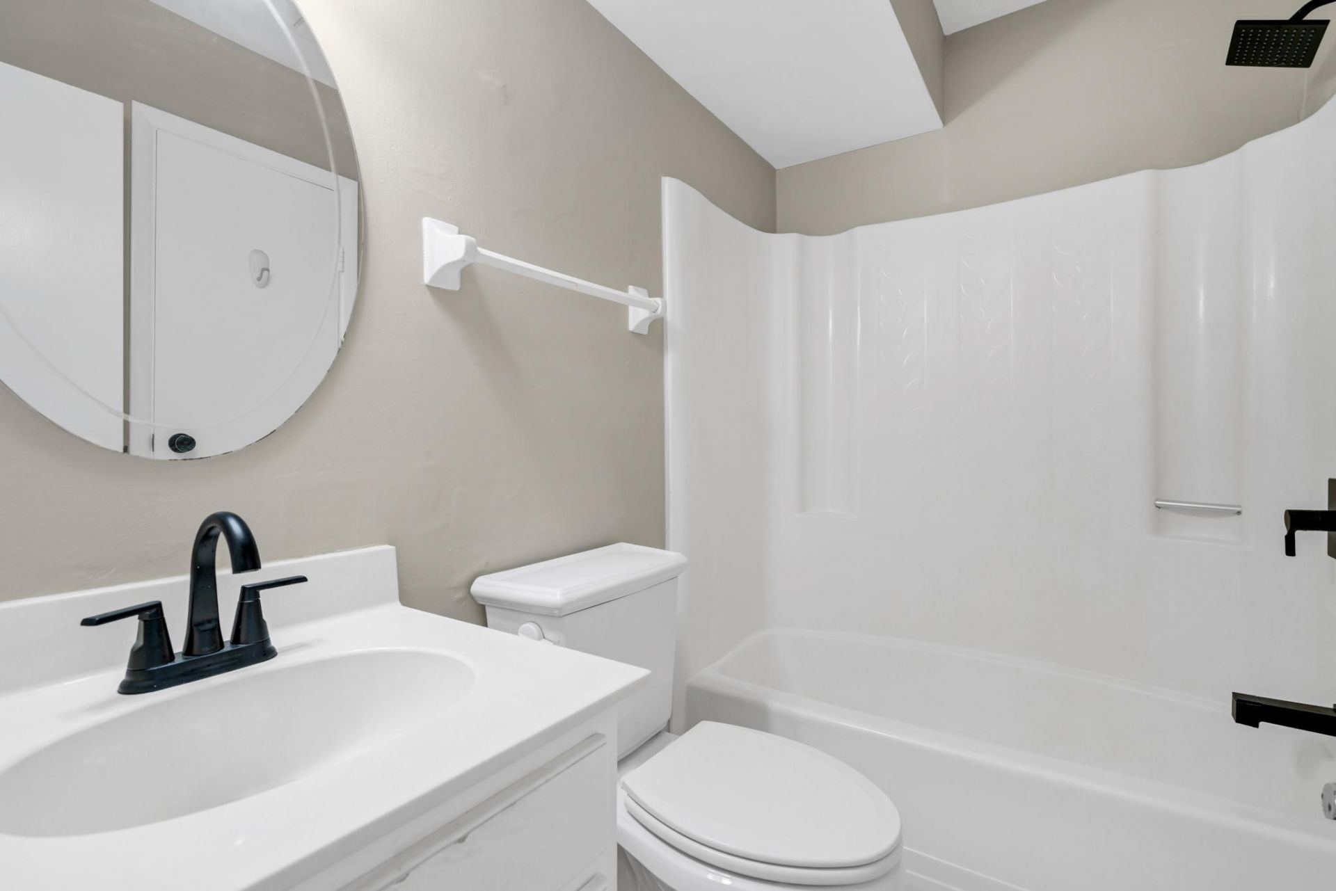 255 Driftwood Lane Photo 10