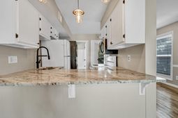 255 Driftwood Lane photo 4